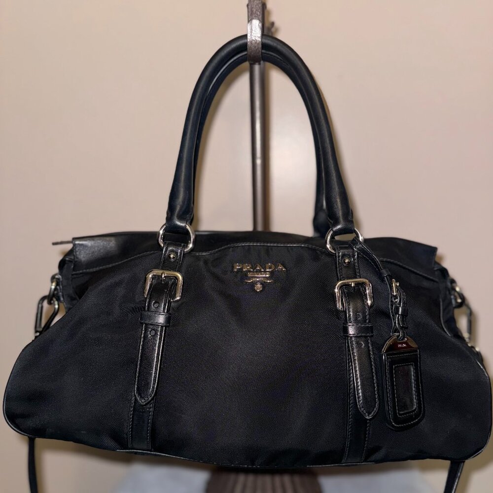 Authentic Prada BN2032 Tessuto Nylon & Soft Calf Leather Trim Convertible Bag